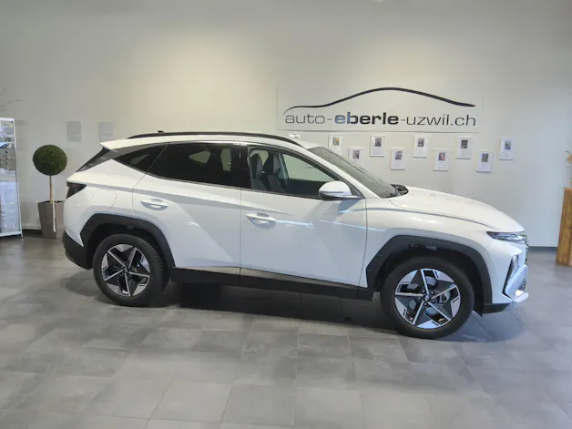 HYUNDAI Tucson 1.6 T-GDi PHEV Amplia 4WD