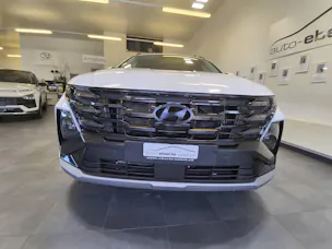 HYUNDAI Tucson 1.6 T-GDi PHEV Amplia 4WD
