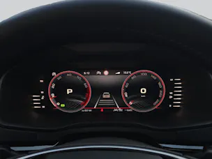 SKODA Karoq 2.0 TSI SportLine 4x4 DSG