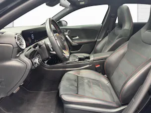 MERCEDES-BENZ A 200 AMG Line 4Matic