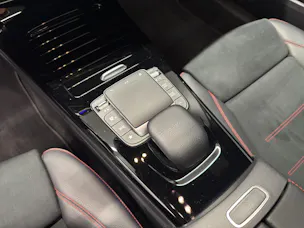 MERCEDES-BENZ A 200 AMG Line 4Matic