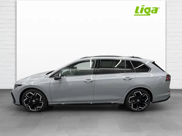 VW Golf VIII Variant 1.5 eTSI R-Line DSG