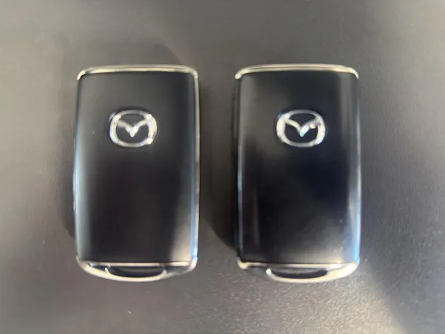 MAZDA 3 Hatchback 2.0 186 Homura
