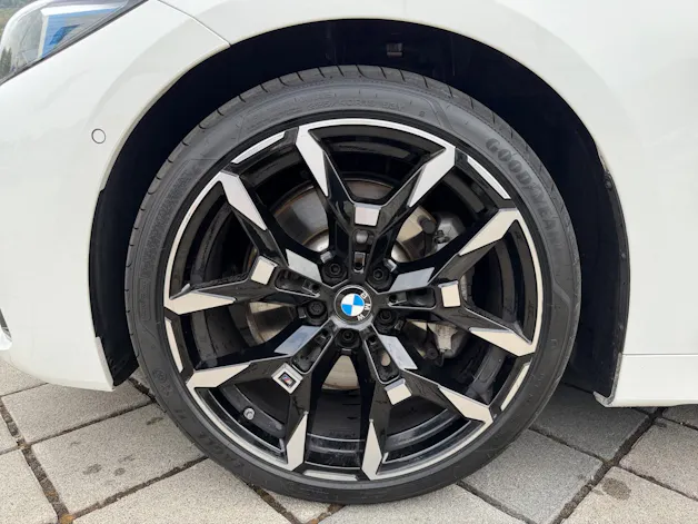 BMW 430i xDrive Cabriolet M Sport Steptronic (CH) ⛽
