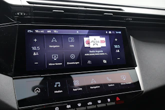 https://vehicle.imgix.net/4455089/204301a4-da6d-4388-ada2-e4be671dddcb.JPG