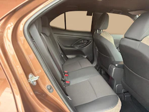 Fahrzeugbild TOYOTA Yaris Cross 1.5 VVT-i HSD Premium AWD-i