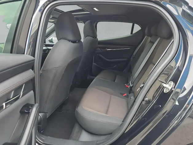MAZDA 3 Hatchback 2.0 186 Ambition Plus AWD (CH)