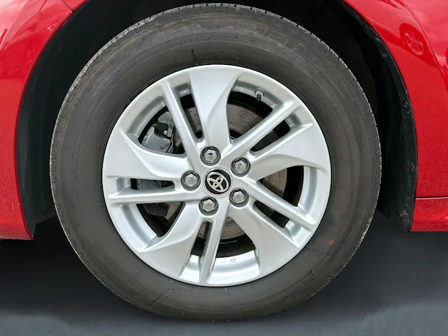 Toyota Yaris 1.5 VVT-i HSD Comfort