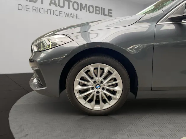BMW 1er Reihe F40 120i