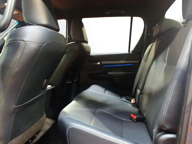 Toyota Hilux Double Cab.-Pick-up 2.8 D-4D 204 Invincible