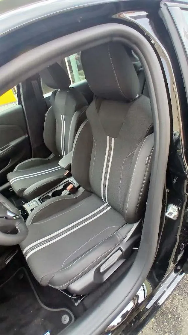 OPEL Corsa 1.2 T Hybrid Viva