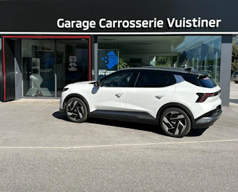 MITSUBISHI ECLIPSE CROSS 2