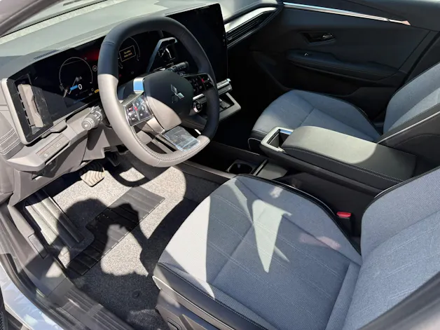Mitsubishi Eclipse Cross Intense+