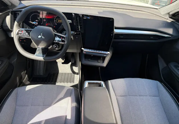 Mitsubishi Eclipse Cross Intense+