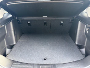 https://vehicle.imgix.net/4455210/ae2fb429-79bd-49d6-b250-80475c283203.jpg