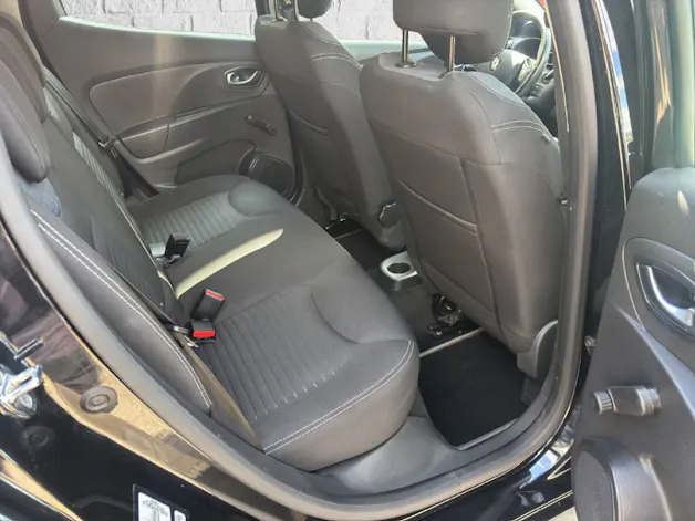 RENAULT Clio 0.9 TCe Swiss Edition S/S