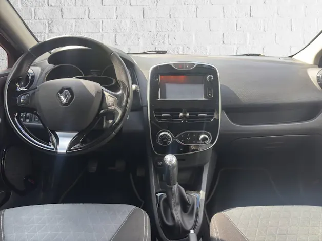 RENAULT Clio 0.9 TCe Swiss Edition S/S