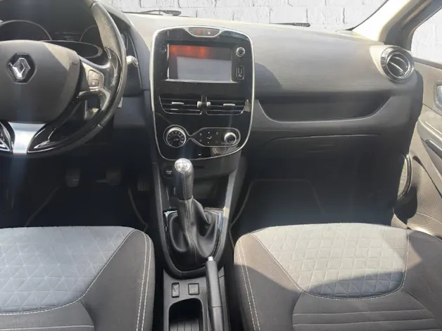 RENAULT Clio 0.9 TCe Swiss Edition S/S