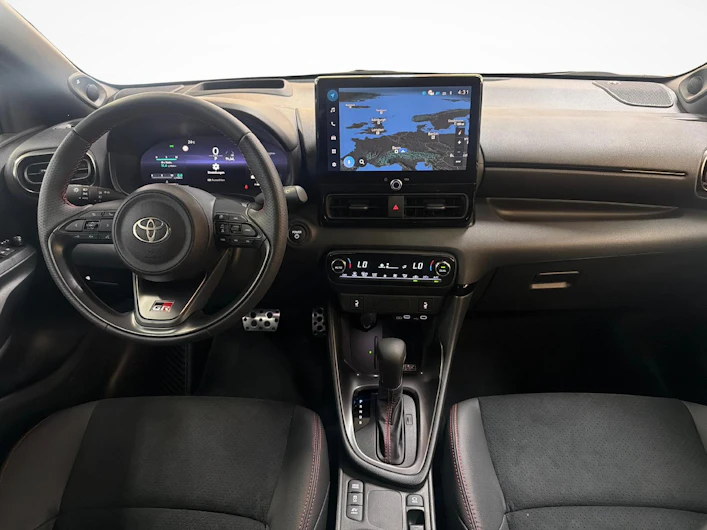 Fahrzeugbild TOYOTA YARIS