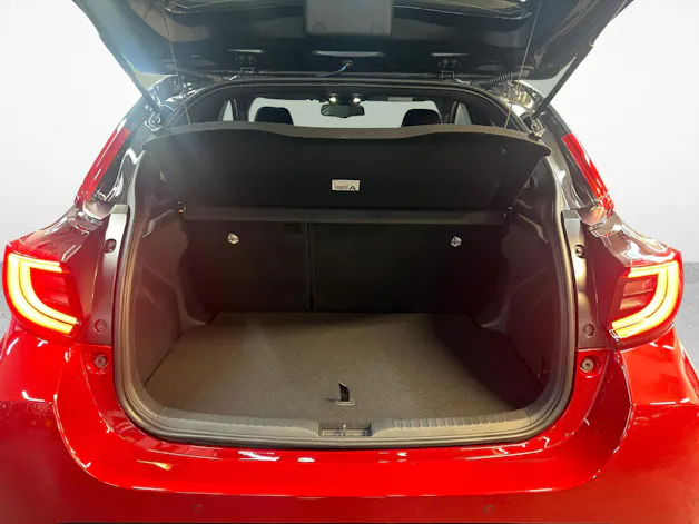 Toyota Yaris 1.5 VVT-i HSD GR Sport