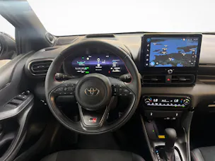 Toyota Yaris 1.5 VVT-i HSD GR Sport