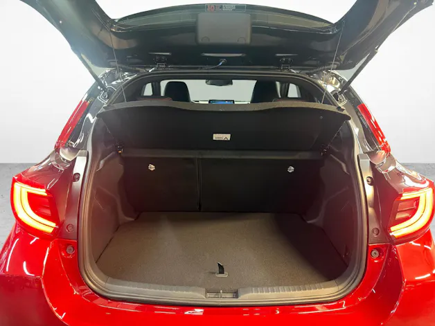Toyota Yaris 1.5 VVT-i HSD GR Sport