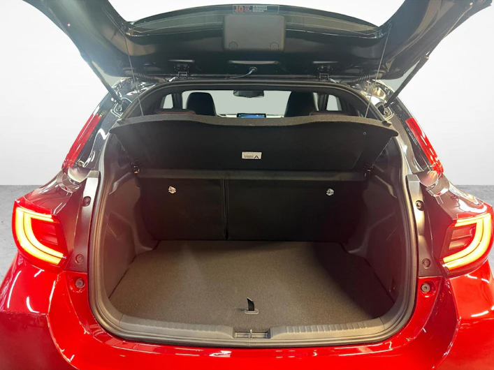 Fahrzeugbild TOYOTA YARIS