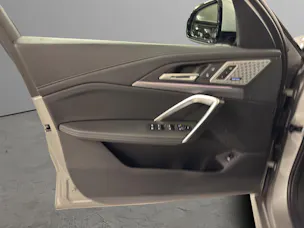 BMW X1 U11 30e xDrive paddles