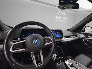 BMW X1 U11 30e xDrive paddles
