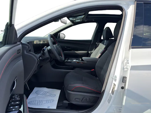 HYUNDAI Tucson 1.6 T-GDi HEV N-Line 4WD