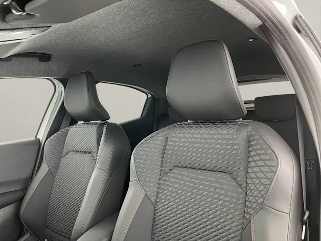 RENAULT Clio 1.8 E-Tech techno