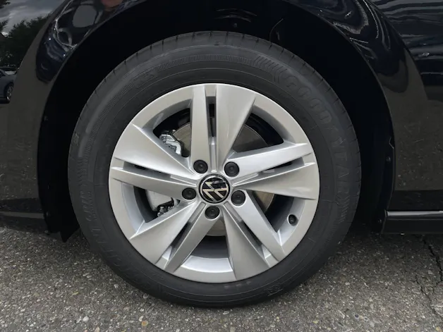 VW Golf VIII 1.5 eTSI Value DSG