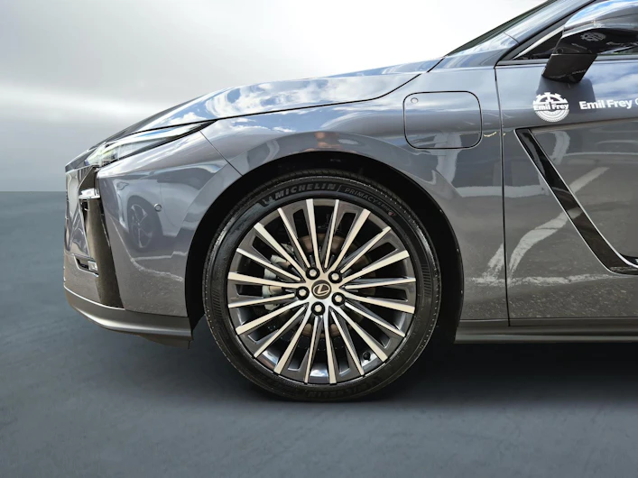 immagine del veicolo LEXUS ES