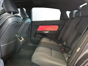 https://vehicle.imgix.net/4455356/d792da58-148b-4978-9c72-2950a2eafd6d.jpg