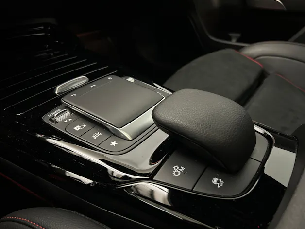 MERCEDES-BENZ A-Klasse W177 A 35 AMG 4matic