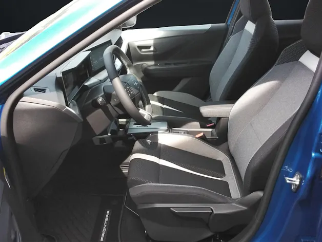 OPEL Frontera 1.2 T HEV Edition