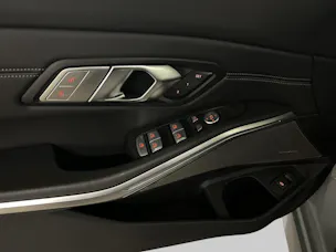 BMW 330i Touring xDrive M-Sport Pro