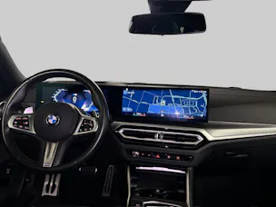 BMW 330i Touring xDrive M-Sport Pro