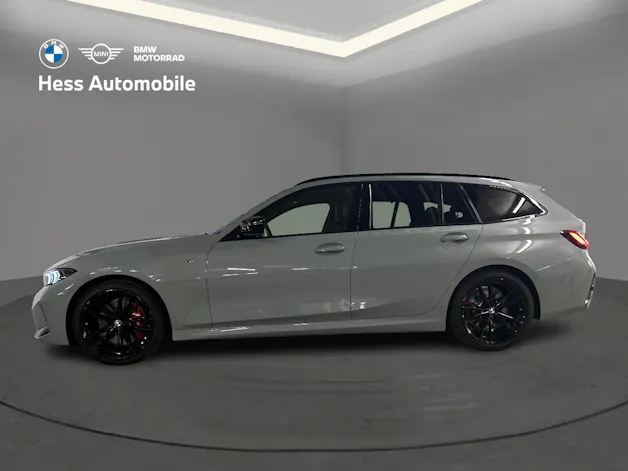 BMW 330i Touring xDrive M-Sport Pro
