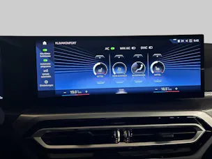 BMW 330i Touring xDrive M-Sport Pro