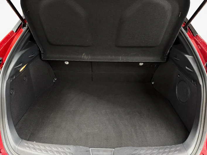 immagine del veicolo TOYOTA C-HR