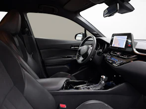 immagine del veicolo TOYOTA C-HR 2.0 VVTi HSD Move