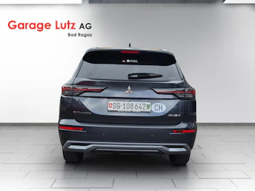 MITSUBISHI OUTLANDER 5
