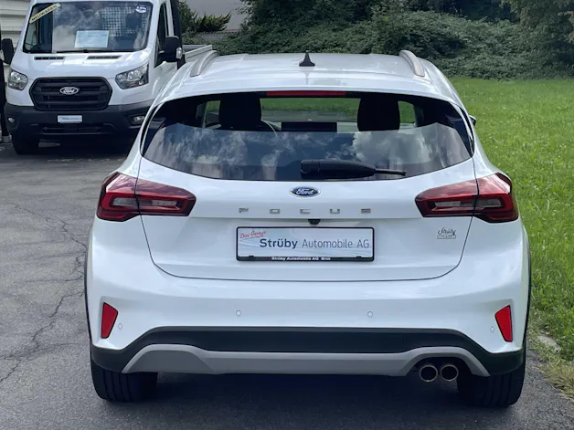 FORD Focus 1.0i EcoB Hybrid 155PS Active