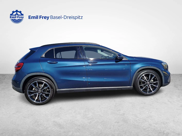 Fahrzeugbild MERCEDES-BENZ GLA 200