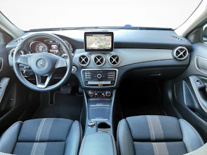Fahrzeugbild MERCEDES-BENZ GLA-Klasse X156 GLA 200 Night Star