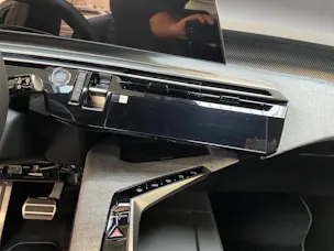 PEUGEOT 5008 1.6 PHEV 225 GT Exclusive