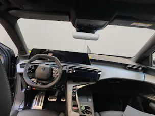 PEUGEOT 5008 1.6 PHEV 225 GT Exclusive