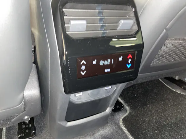 PEUGEOT 5008 1.6 PHEV 225 GT Exclusive