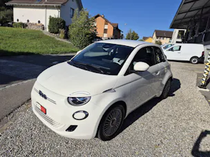 FIAT 500 Icon 3+1-42 kWh